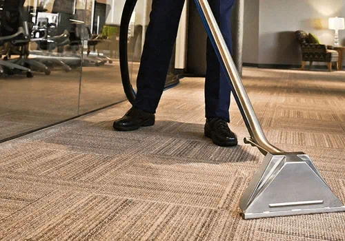 ניקוי משרד - פעמיים בשבוע ( בין 100-200 מ"ר )